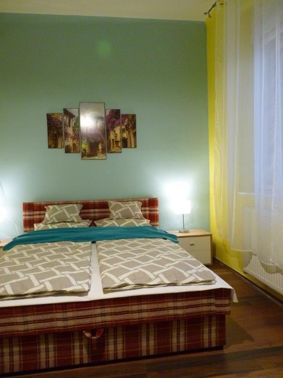 Eper Apartman Дебрецен Екстер'єр фото
